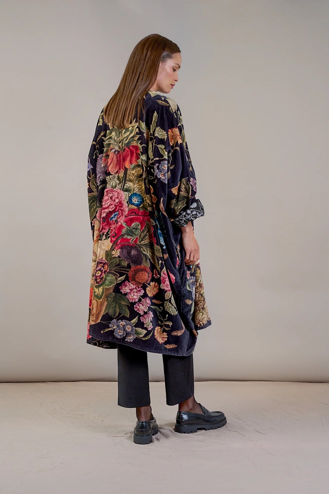 Primula Black Velvet Grande Kimono