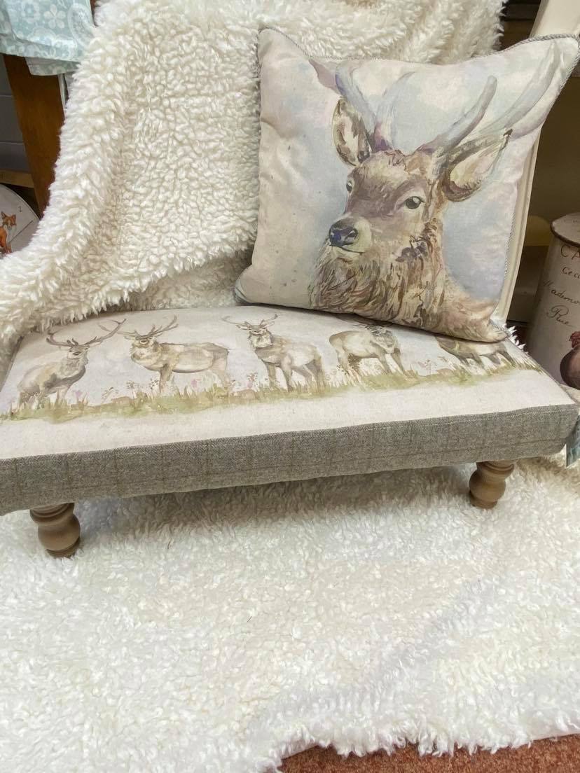 Voyage square stag foot stool