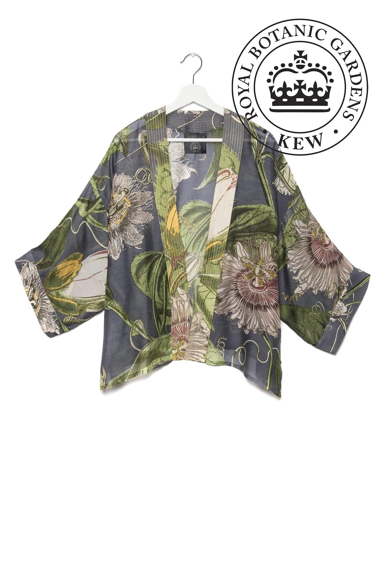 Kimonos (Varied styles)